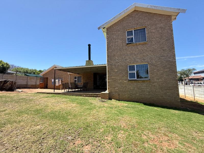 3 Bedroom Property for Sale in Tafelzicht Western Cape